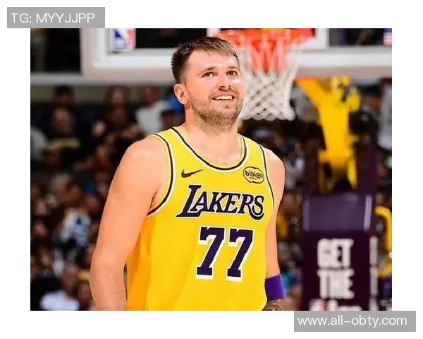 东契奇幽默自嘲英语水平调侃八村塁大学经历引发关注 东契奇幽默自嘲英语水平调侃八村塁大学经历引发关注