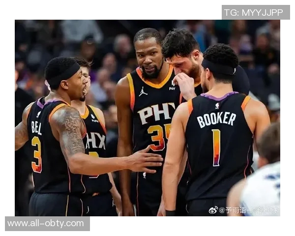 太阳队公布新赛季首发阵容布克领衔阿伦邓恩狄龙伊戈达罗齐上阵