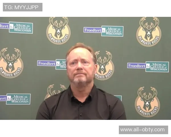 小迈克尔波特状态低迷半场仅得2分6篮板三分球全失准