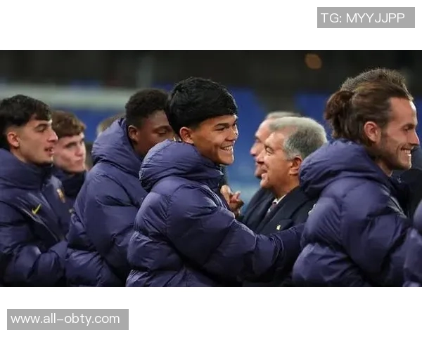 拉波尔塔与老佛爷关系紧张国家德比赛前未举行午餐会引发关注